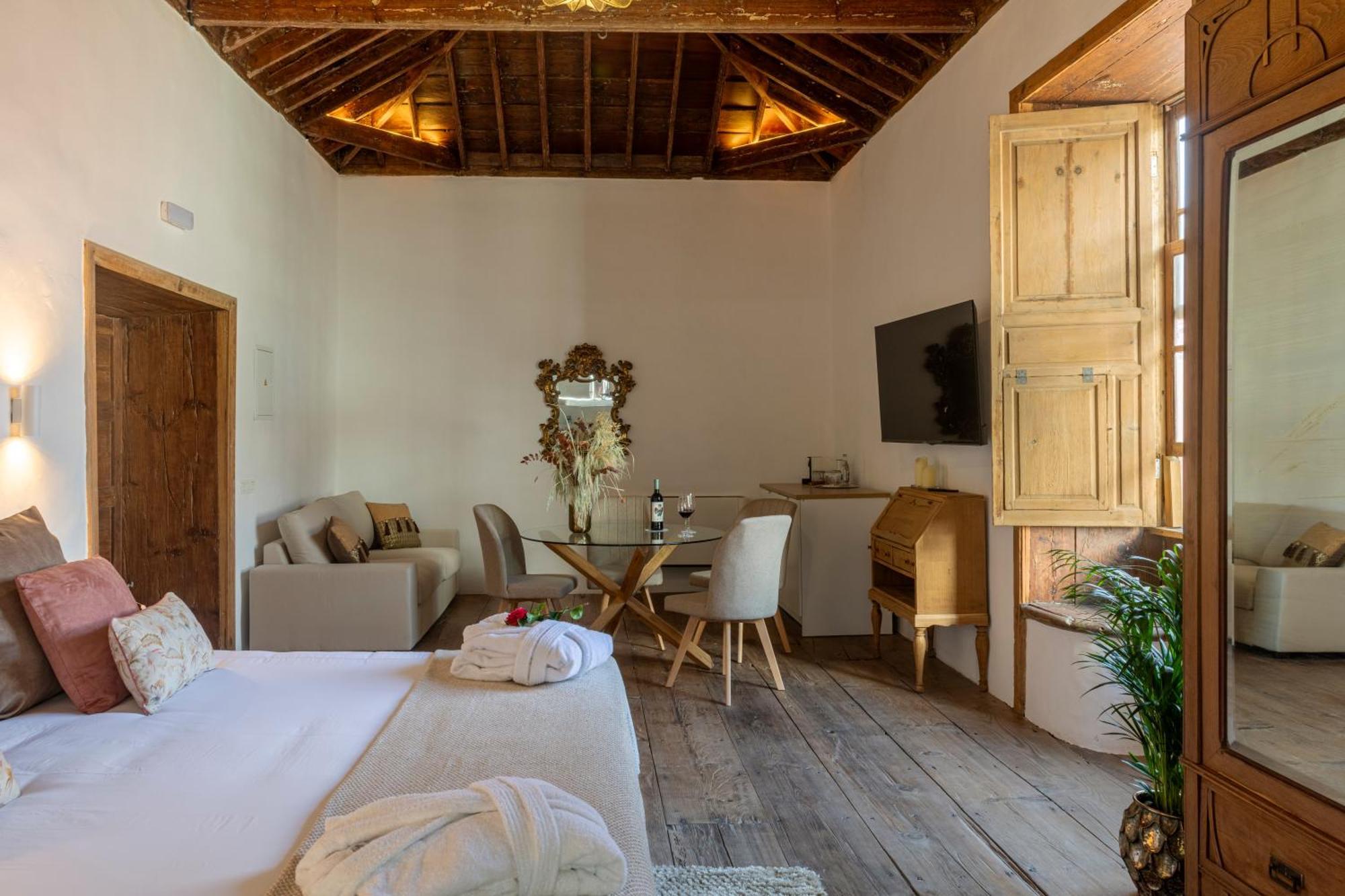 La Casa De La Camelia Hotell La Laguna  Exteriör bild